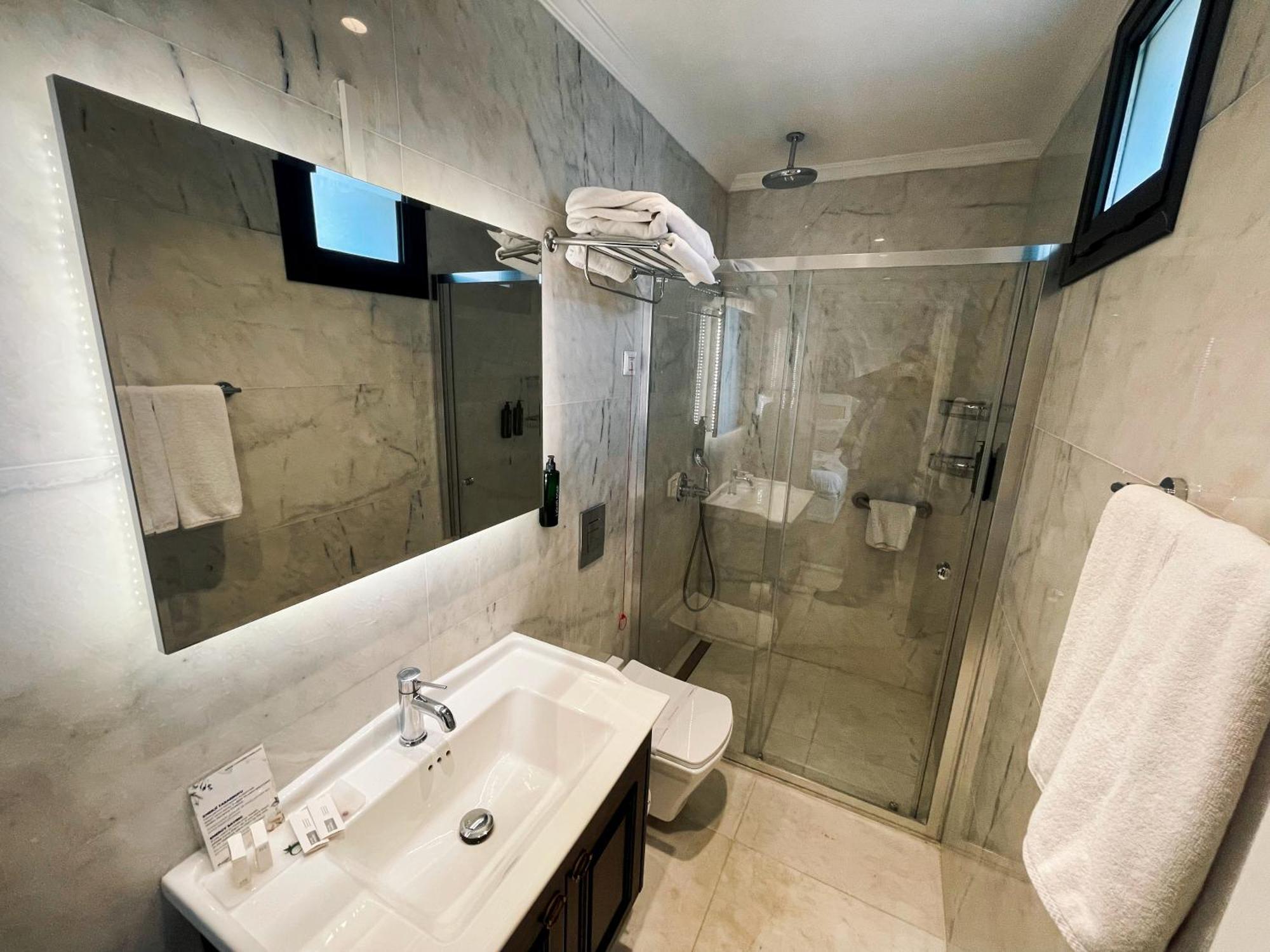 Dbd Hotel Bayrakli Izmir Zewnętrze zdjęcie